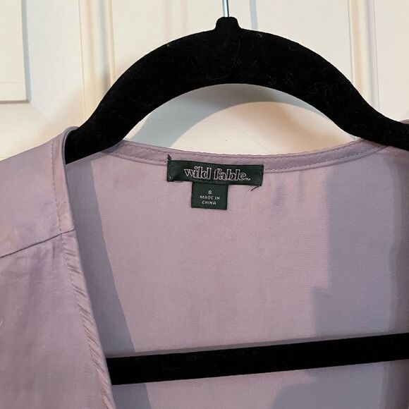 Wild Fable Lilac Wrap Crop Top Size Small - Picture 2 of 4